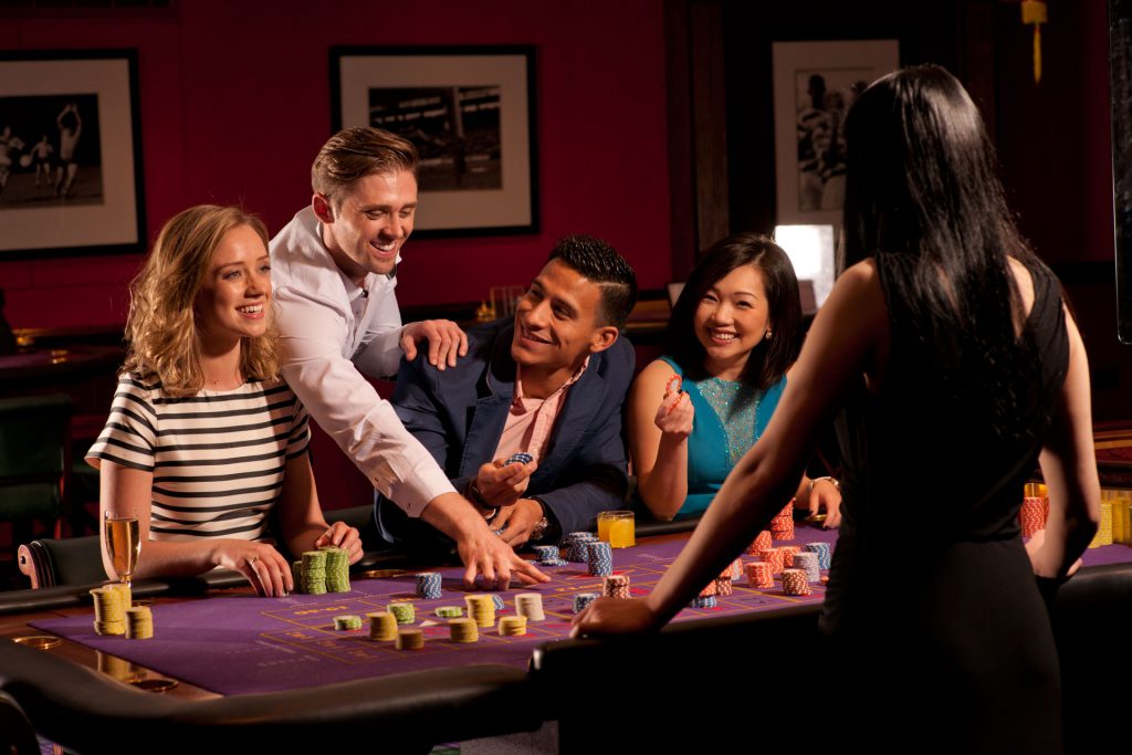 Playing online casino games